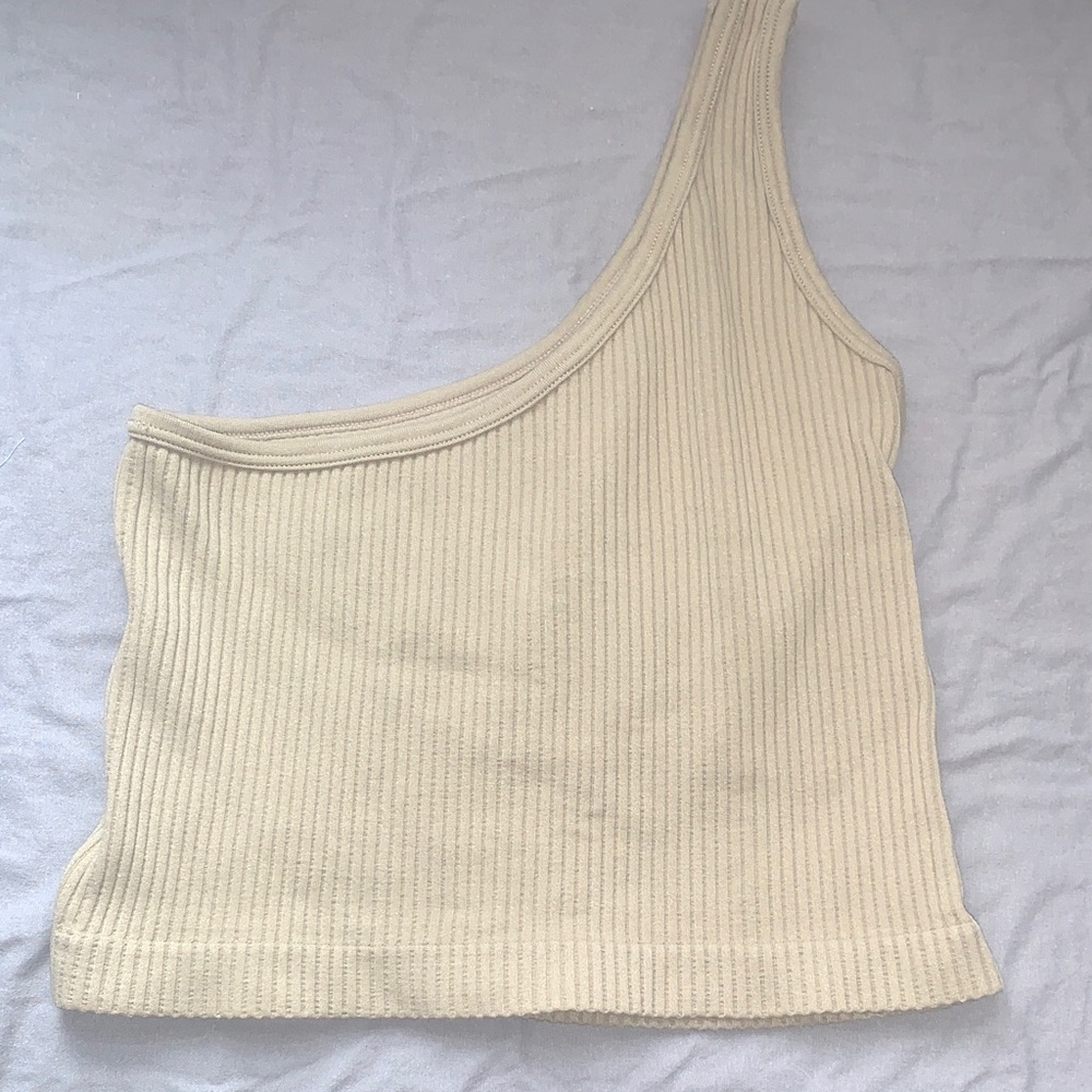 Aura Cream Ribbed One-Shoulder Crop Top